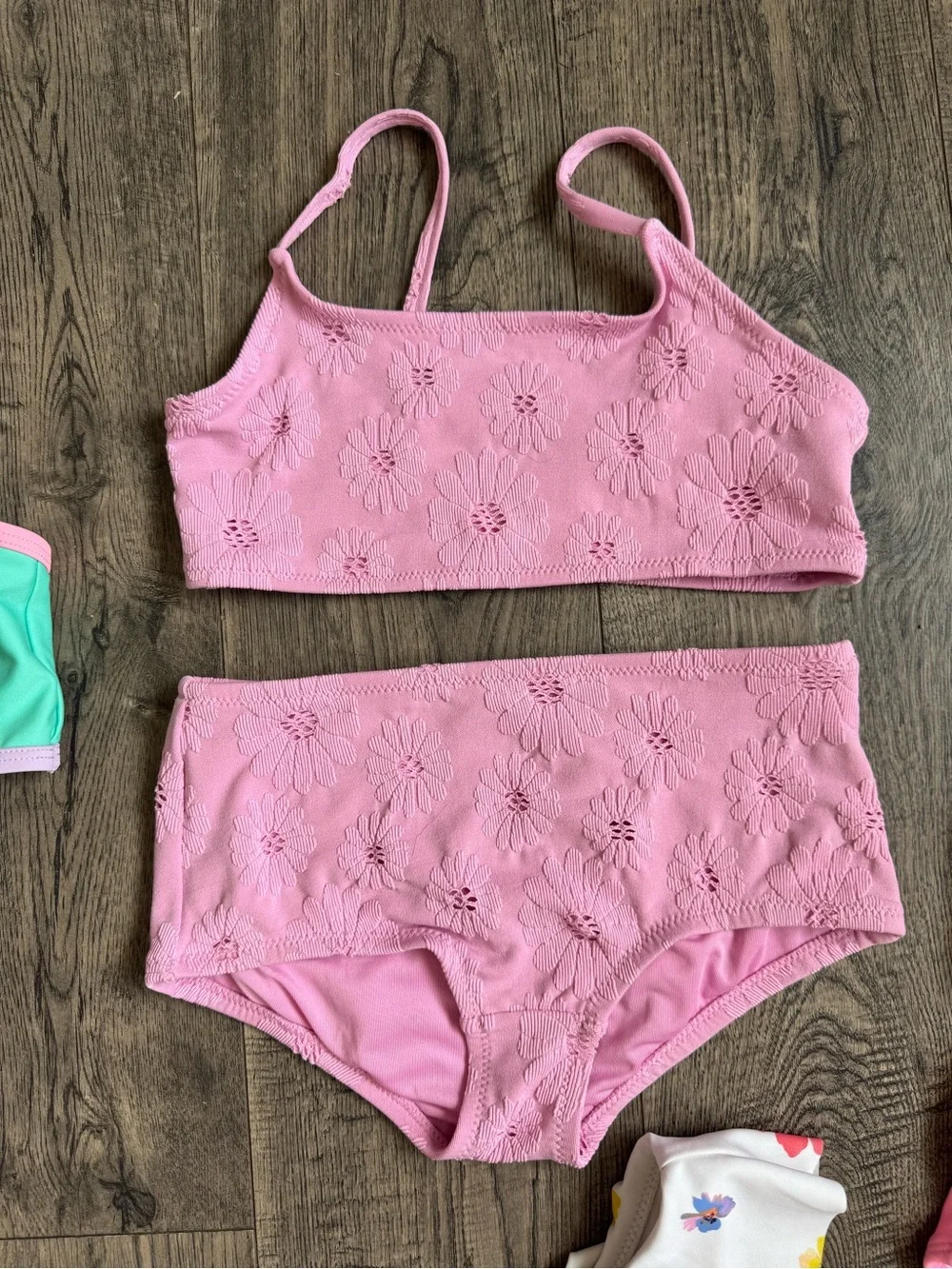 Girls Gap, Old Navy & Target Swimsuit Bundle- Sizes 6-8